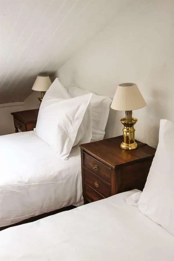 Cozy And Spacious Apartment In Graca, ליסבון