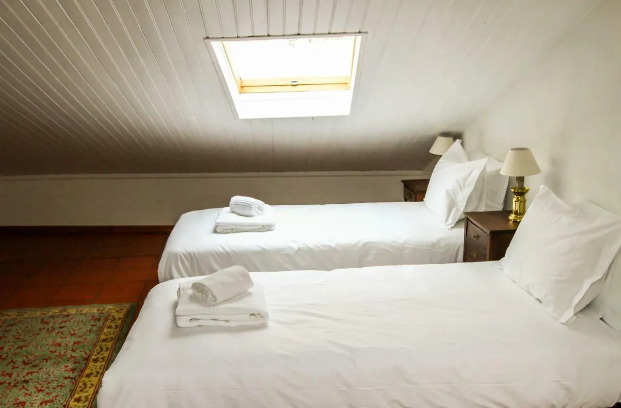 Cozy And Spacious Apartment In Graca, Lissabon
