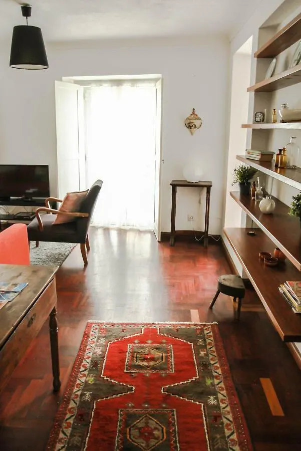 Cozy And Spacious Apartment In Graca, Lissabon 0*,