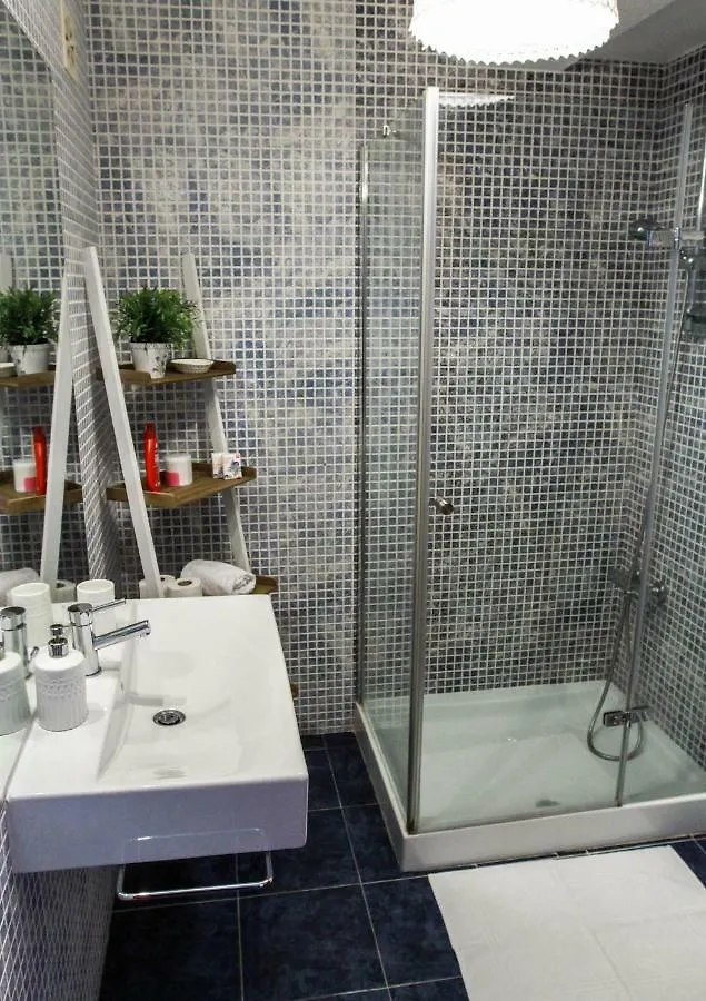 Cozy And Spacious Apartment In Graca, Lissabon 0*,